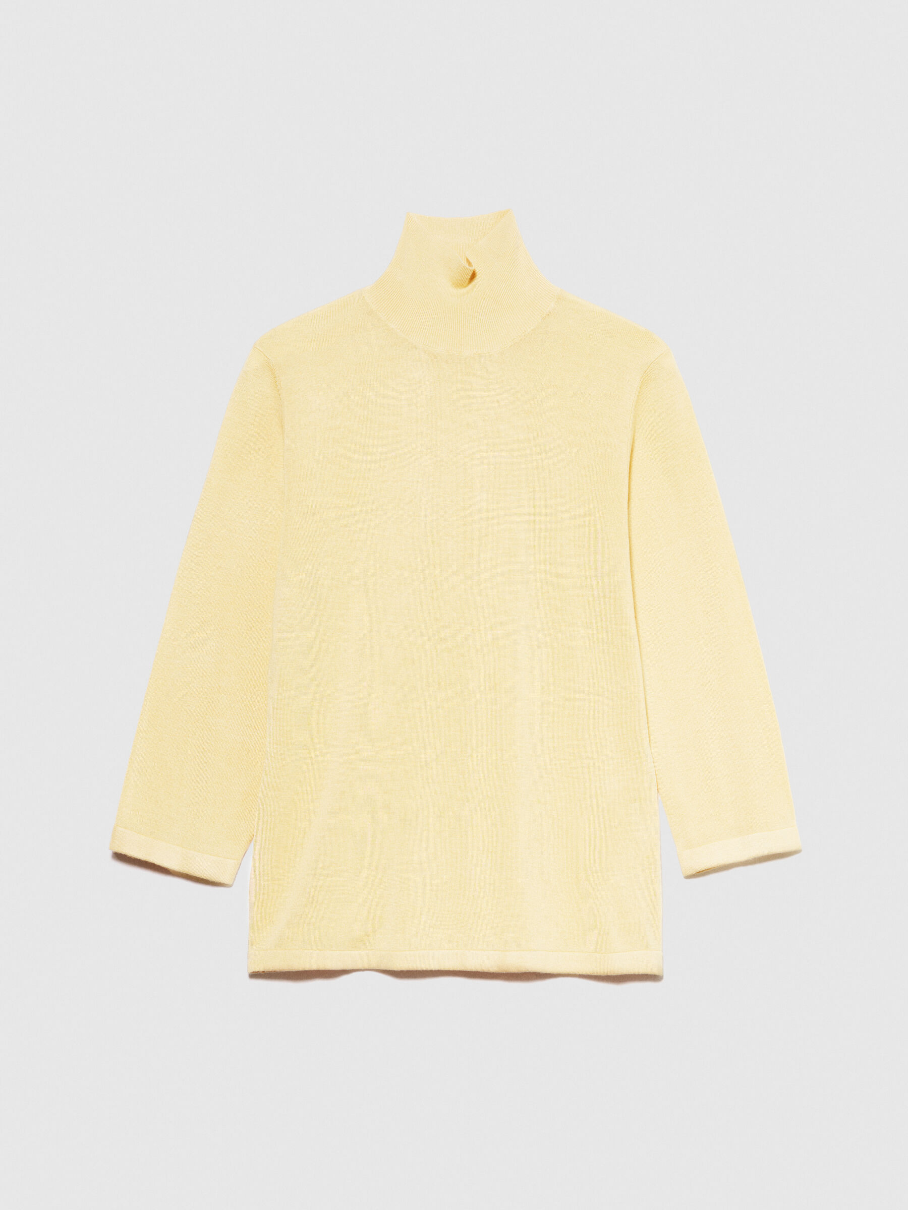 Light yellow deals turtleneck