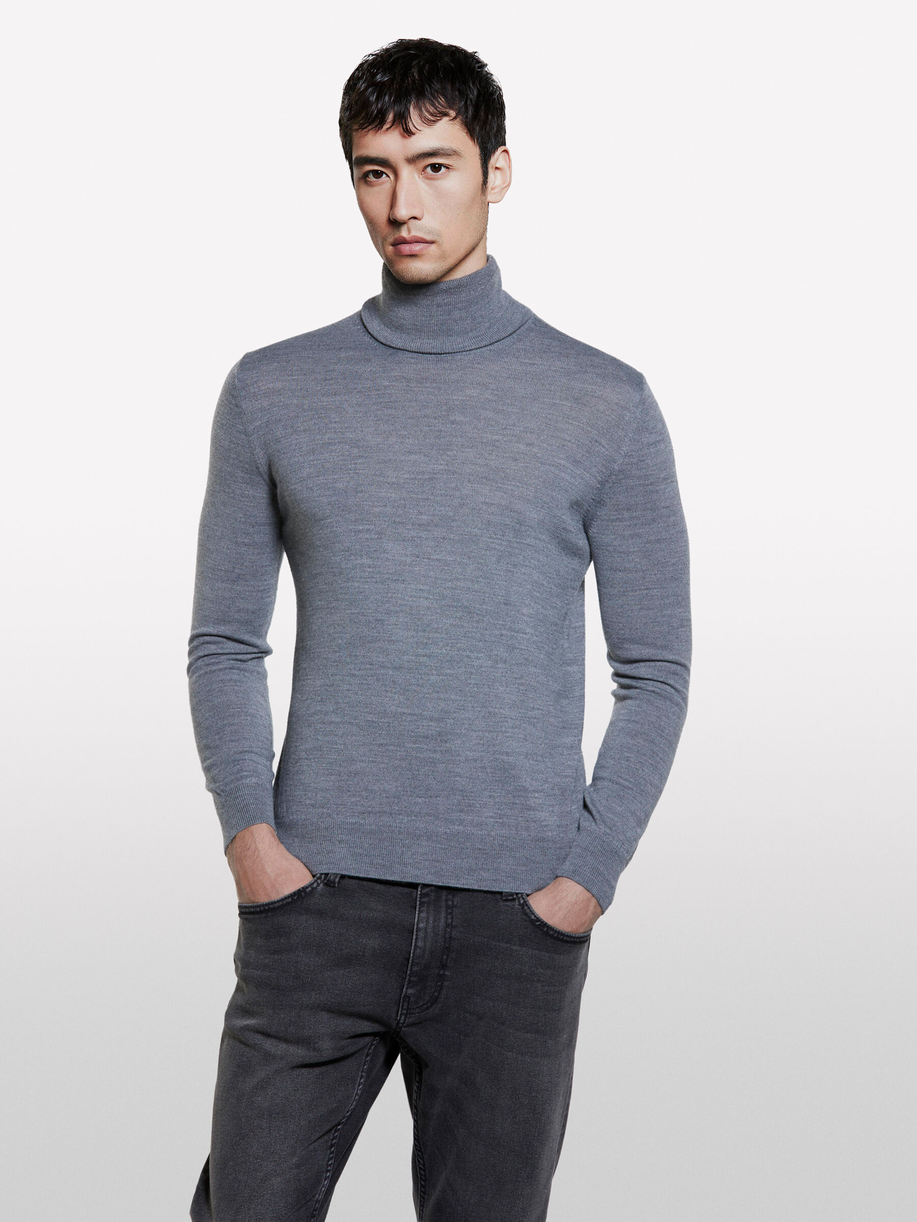 TURTLE NECK SWEATER Men image number null