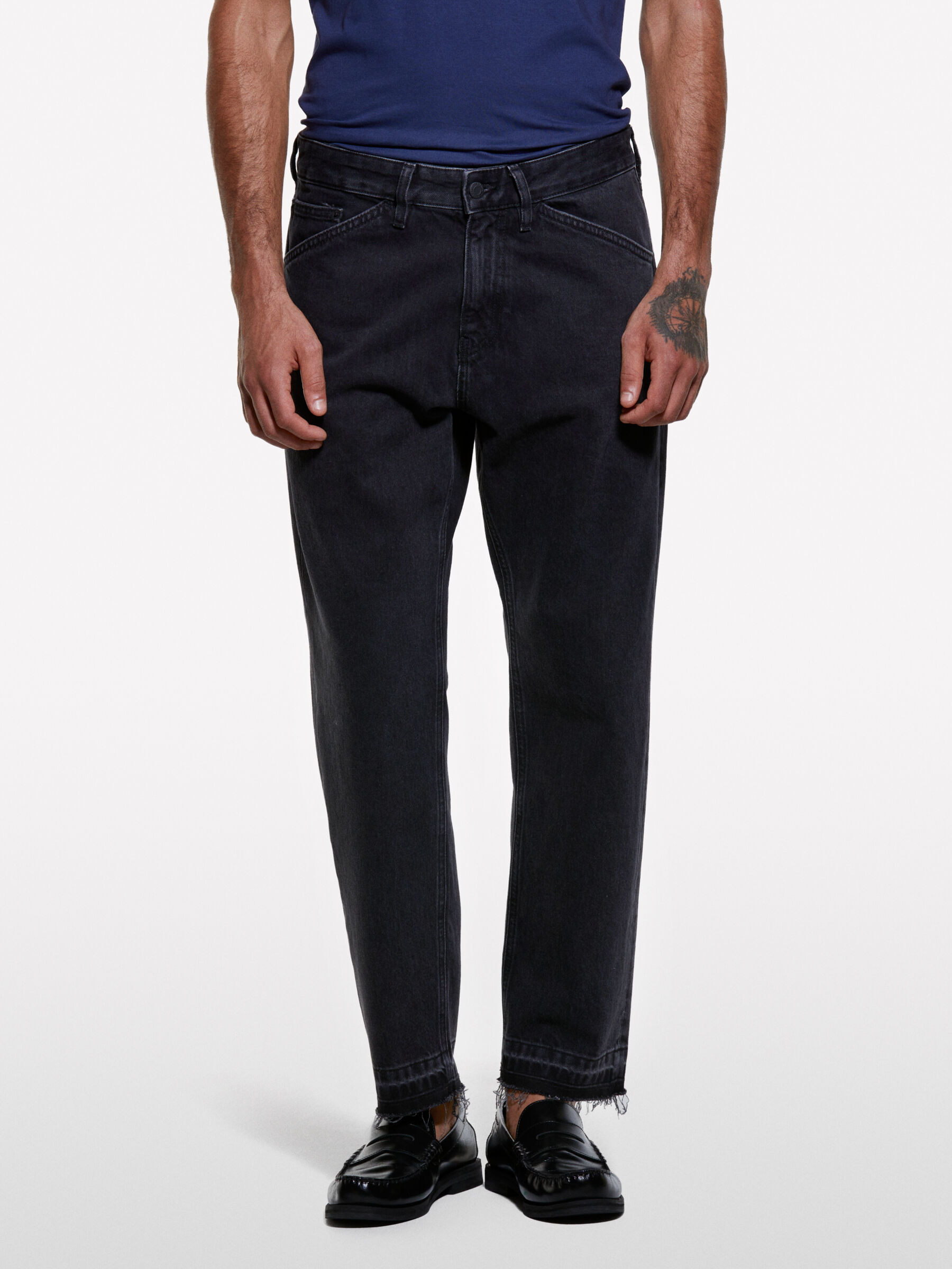 TROUSERS Men image number null