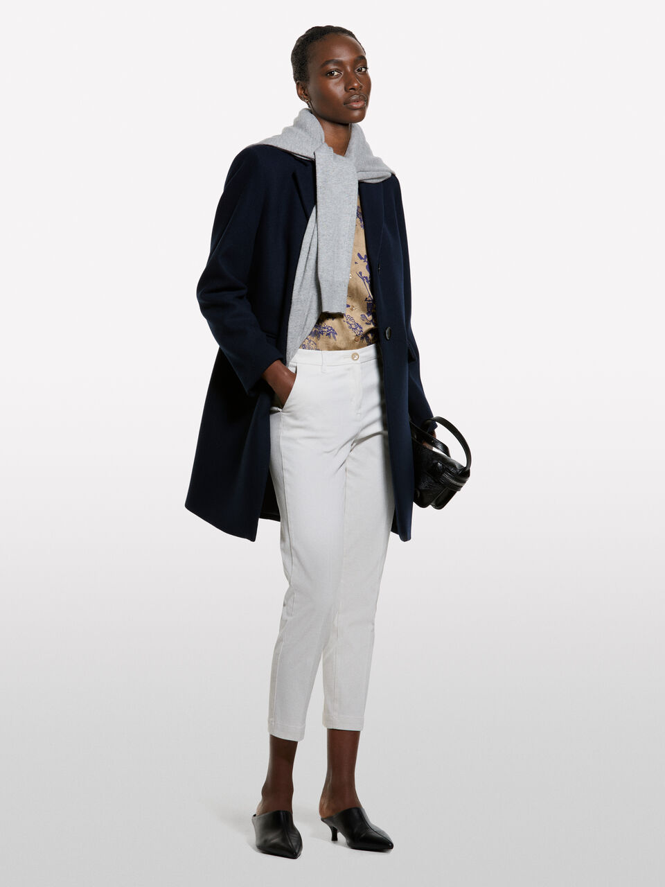 TROUSERS Women image number null