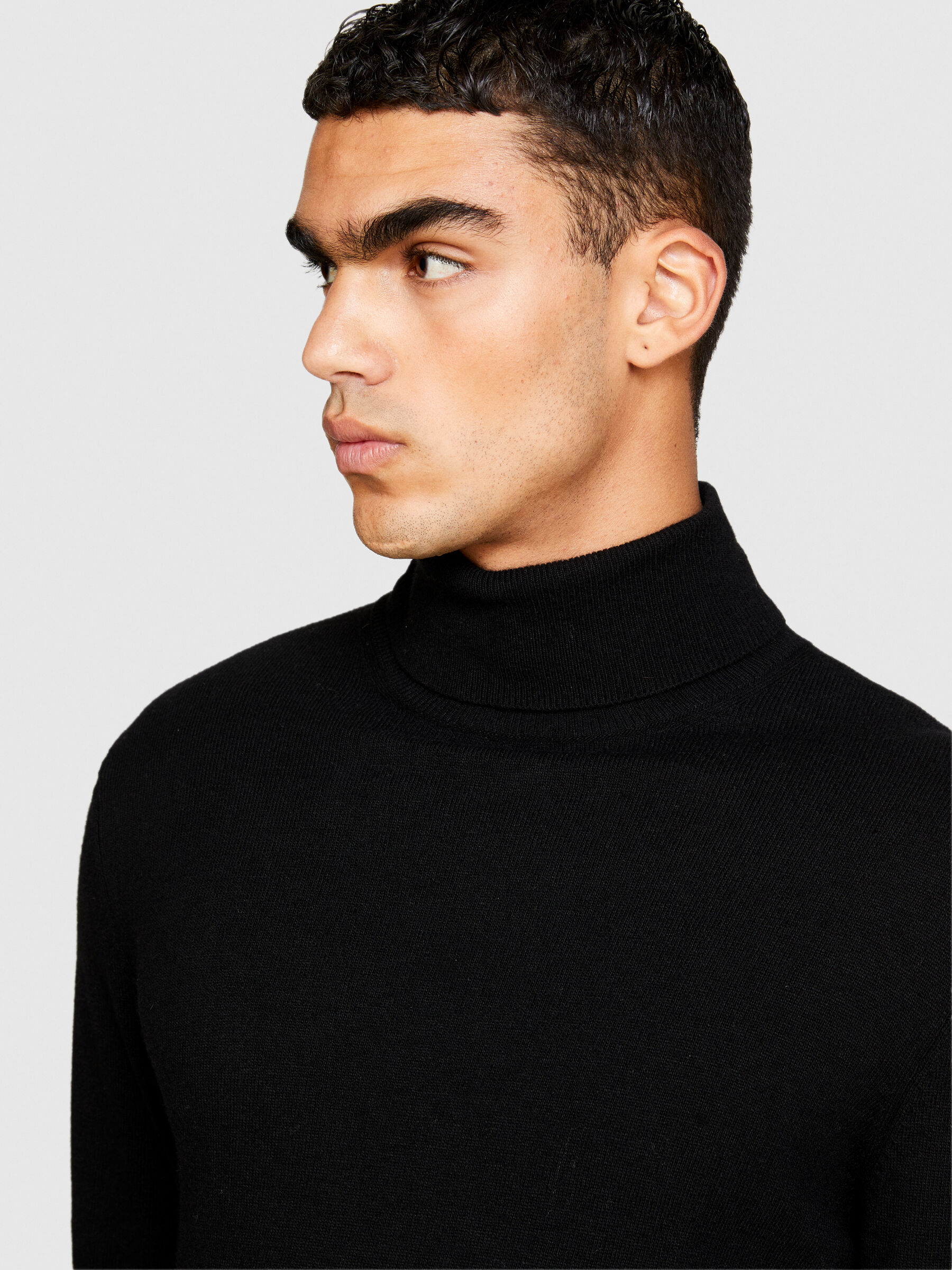 High neck sweater Black Sisley