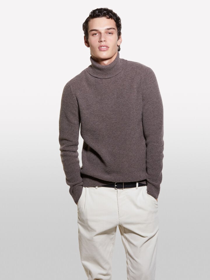 TURTLE NECK SWEATER Men