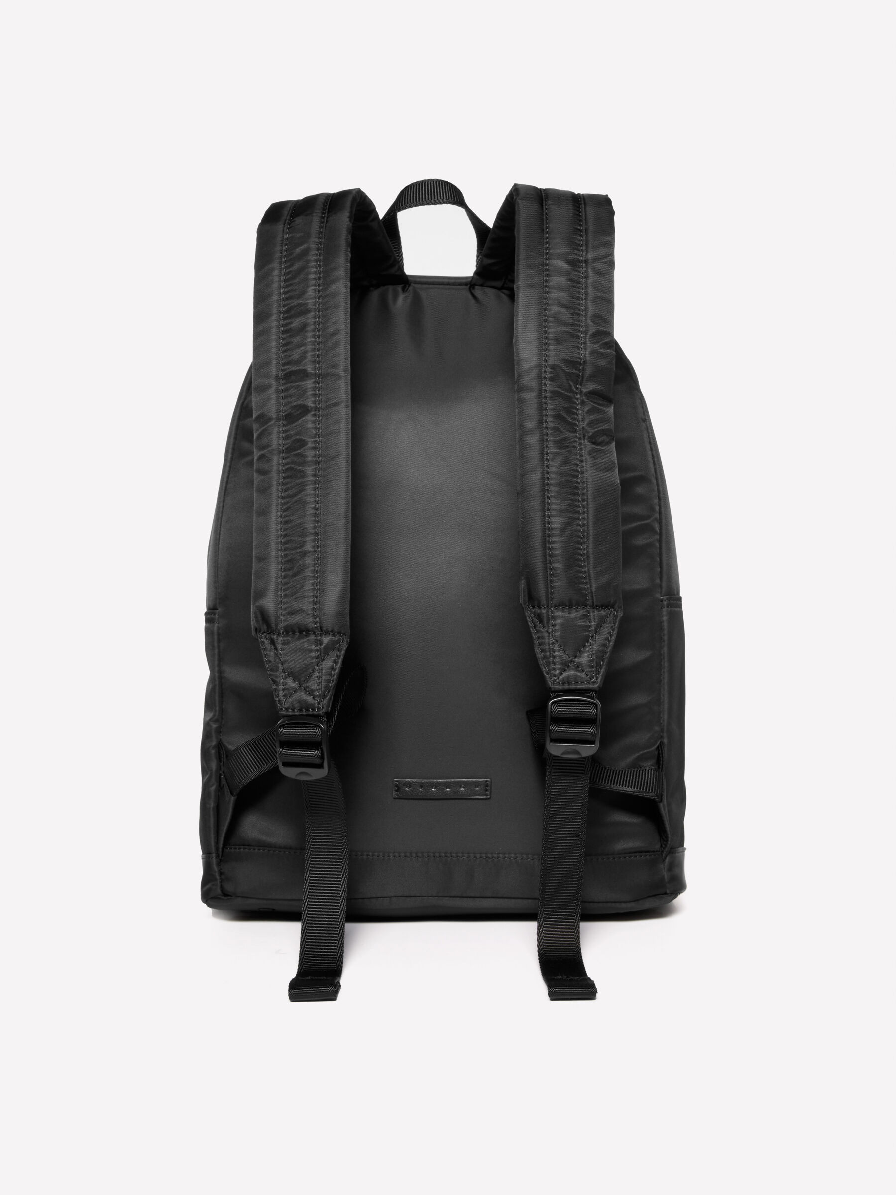 KNAPSACK Men image number null