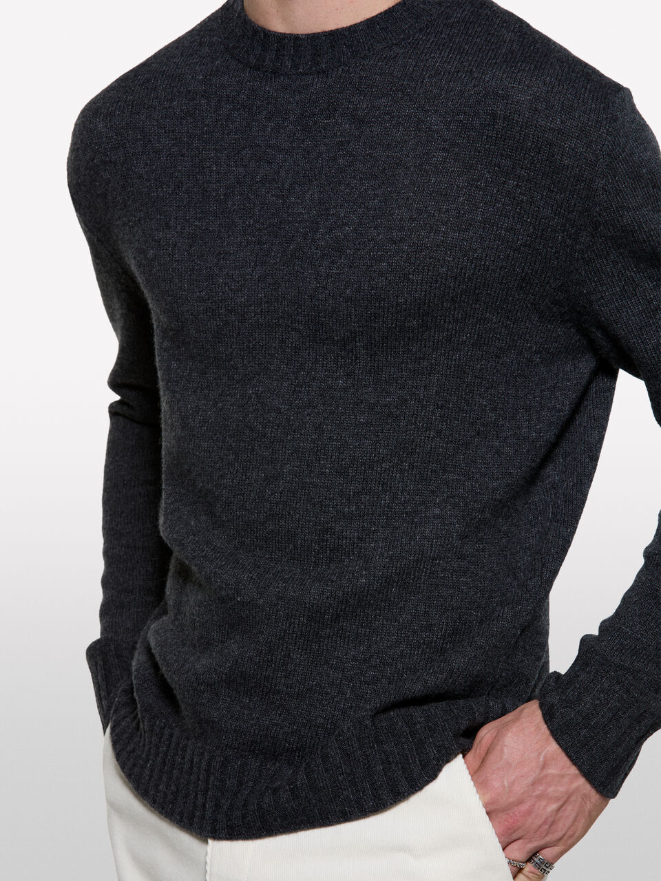 SWEATER L/S Men image number null