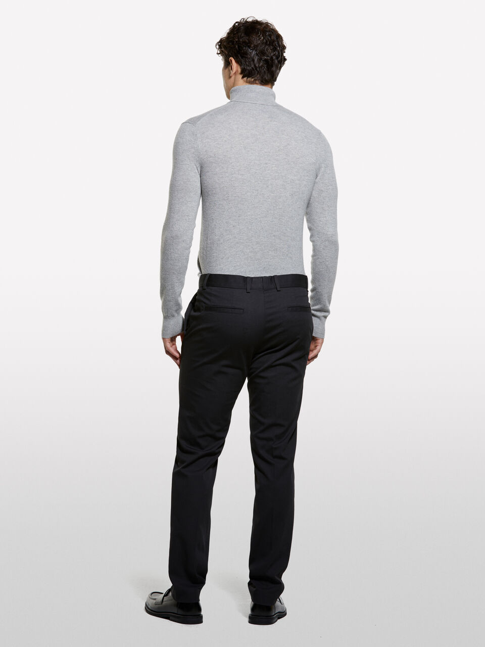 TROUSERS Men image number null