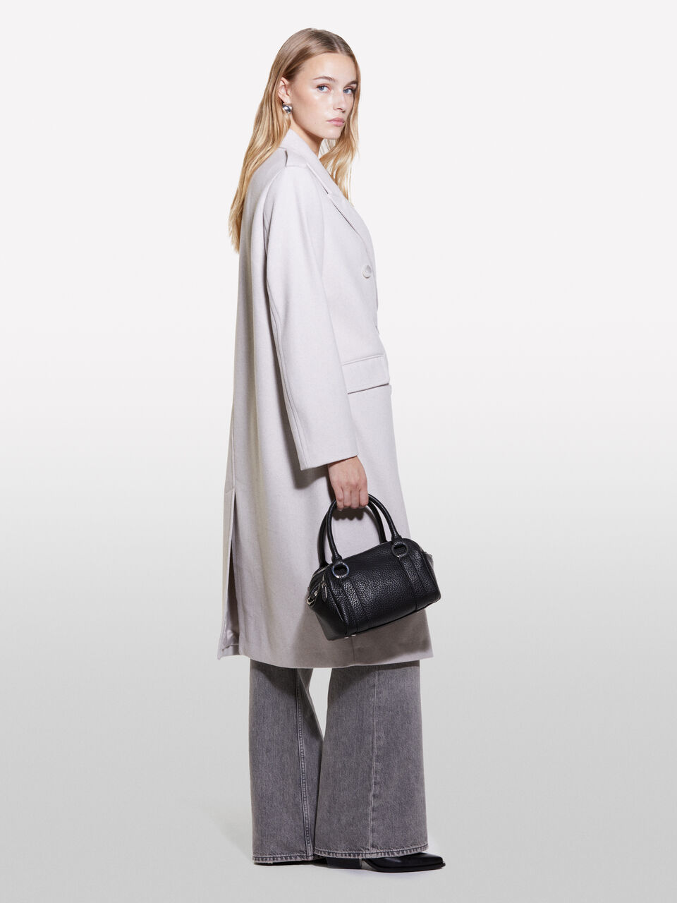 COAT Women image number null