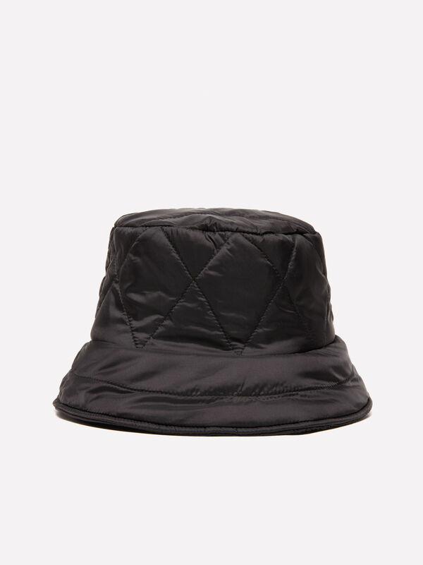 Black quilted cap - women's hats | Sisley