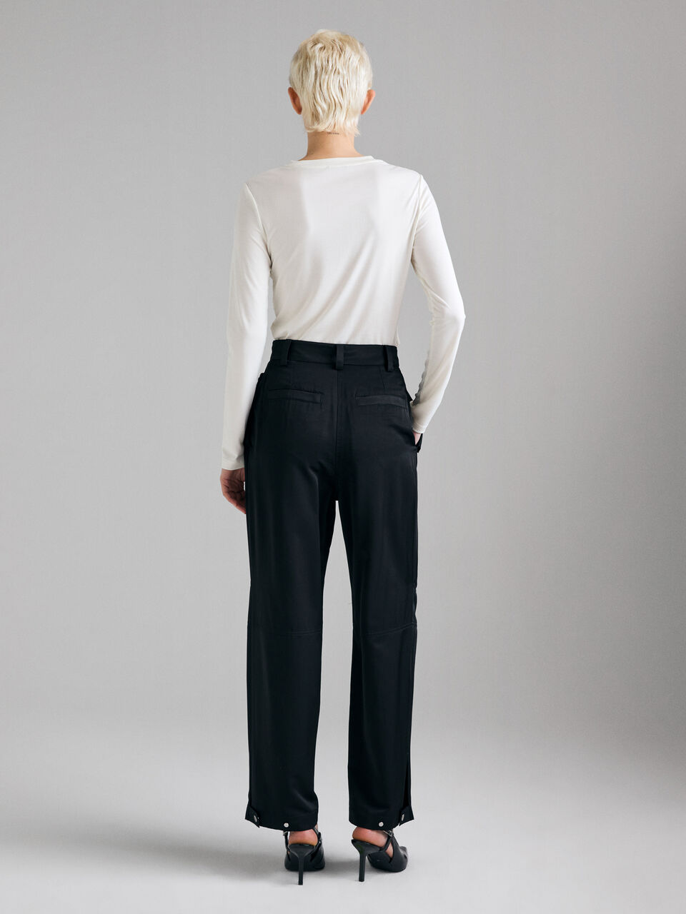 TROUSERS Women image number null