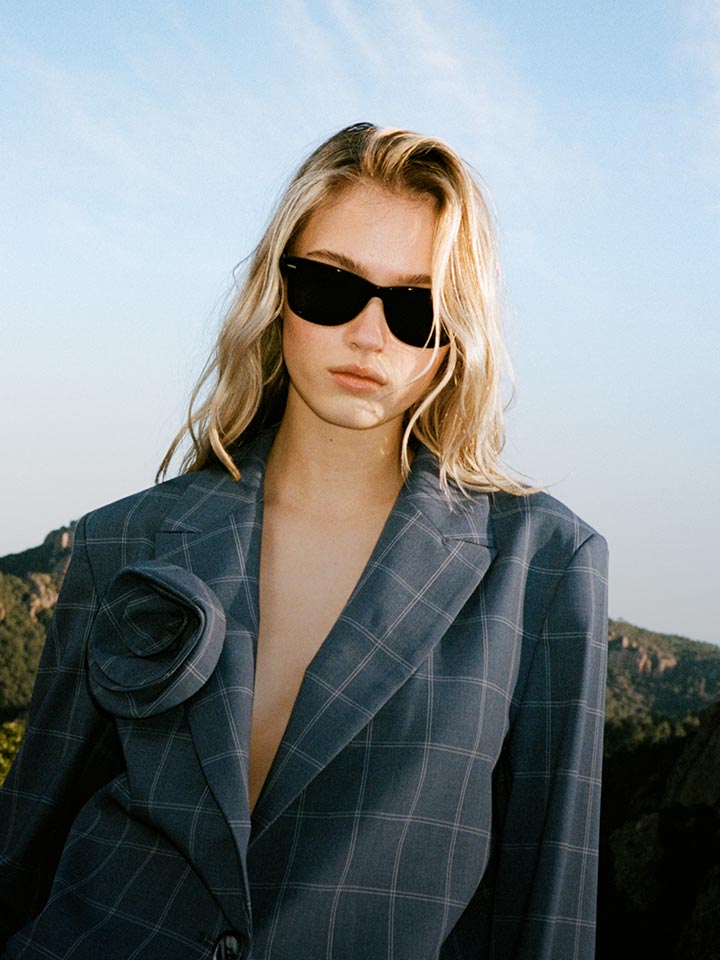 women shop now sisley